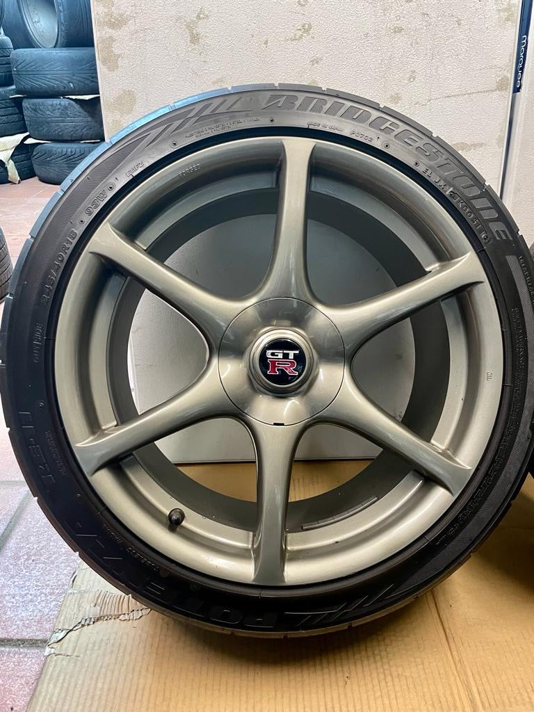 BNR34 GTR Genuine wheels with street slicks