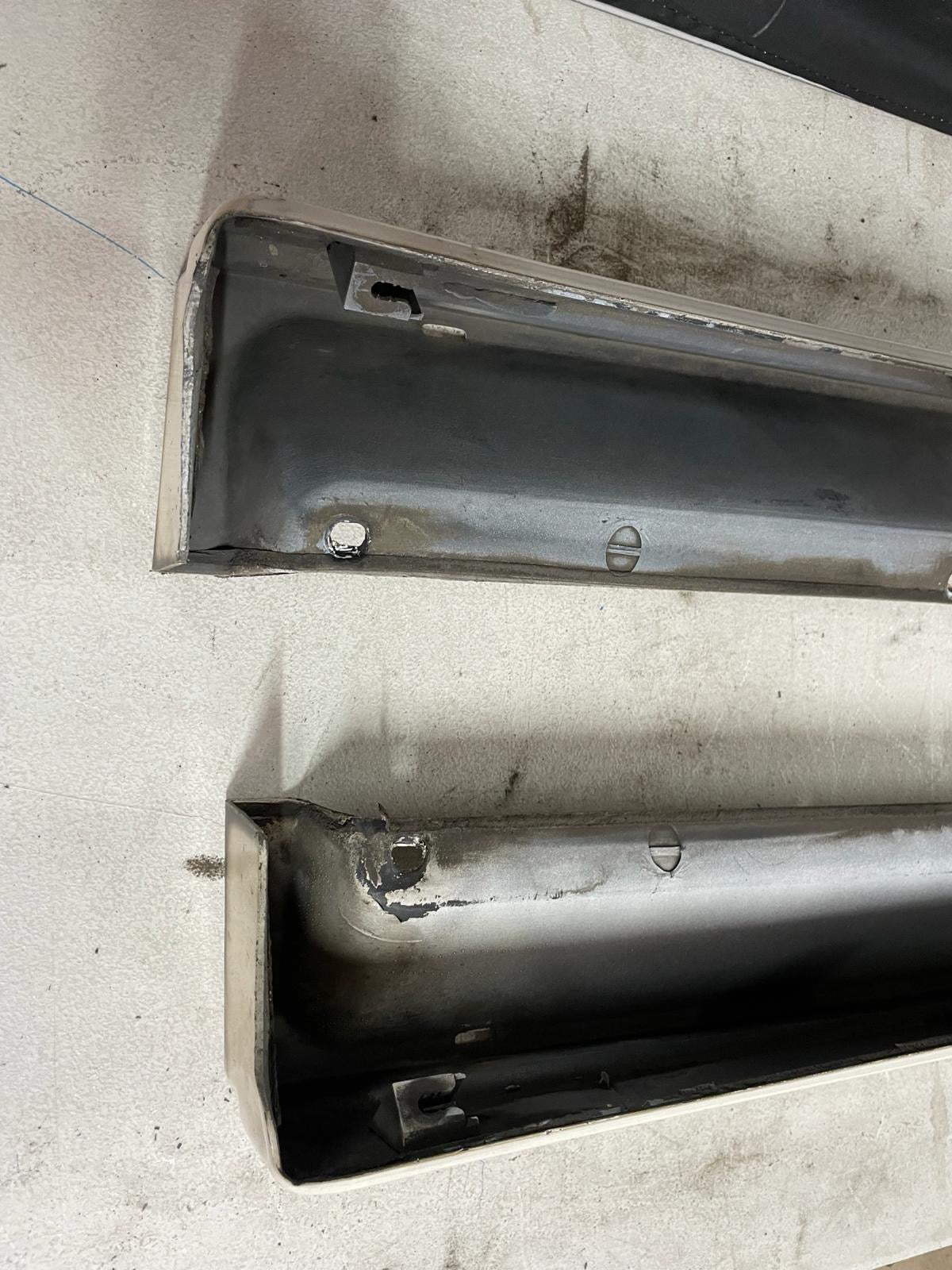 Mitsubishi Lancer Evolution 3 Genuine Side Skirts good condition