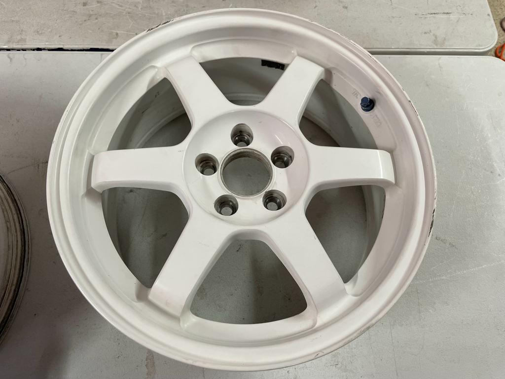 Rays volk te37 16x7 +33 5x100