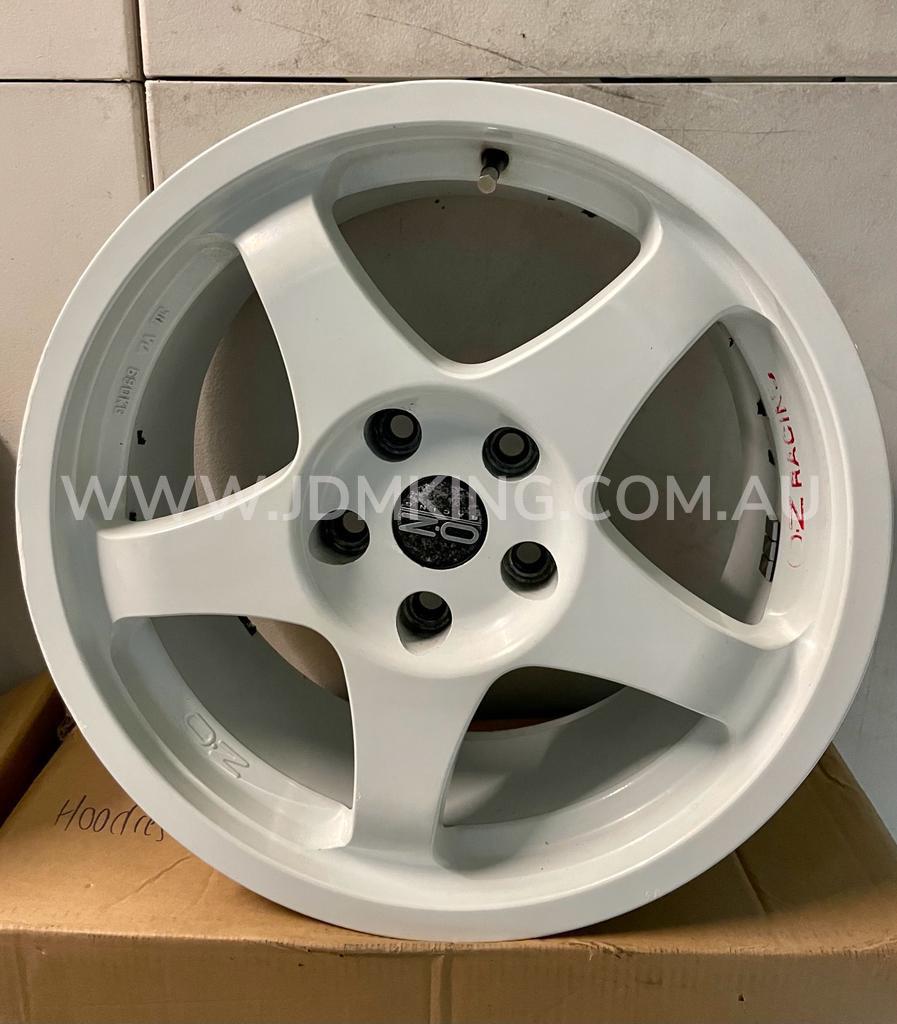 Oz Racing Chrono 17x8 +35 (5x114.3)