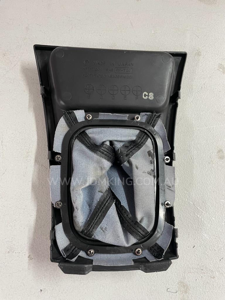 Subaru WRX Gc8 Sti shift console + leather boot