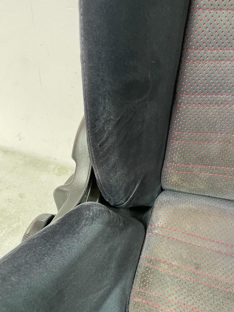 SKYLINE BCNR33 GTR SERIES 3 FRONT SEATS. (RED STITCH)