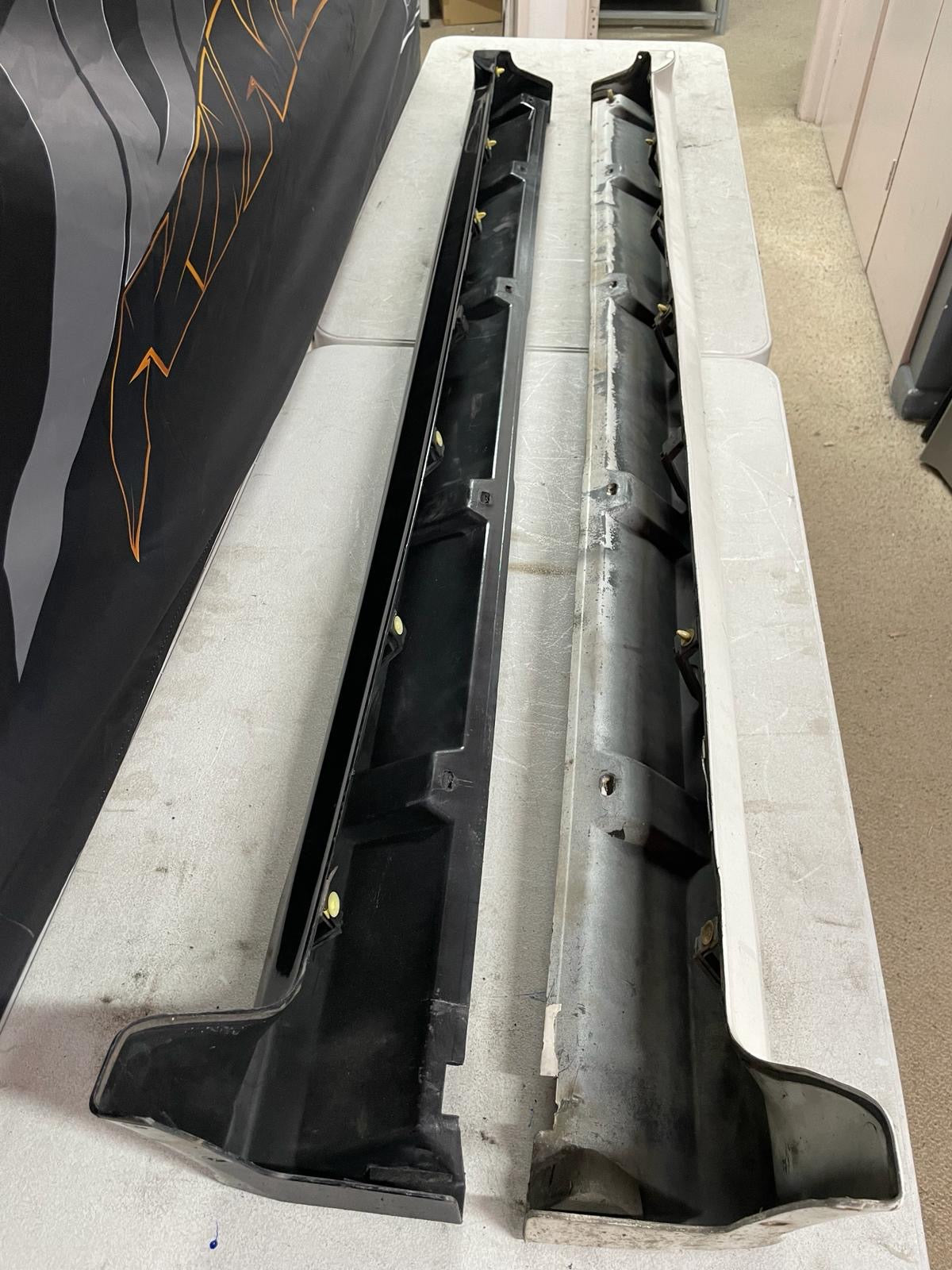 Mitsubishi Lancer Evolution 5/6/6.5 Tommi OEM Genuine Side Skirts