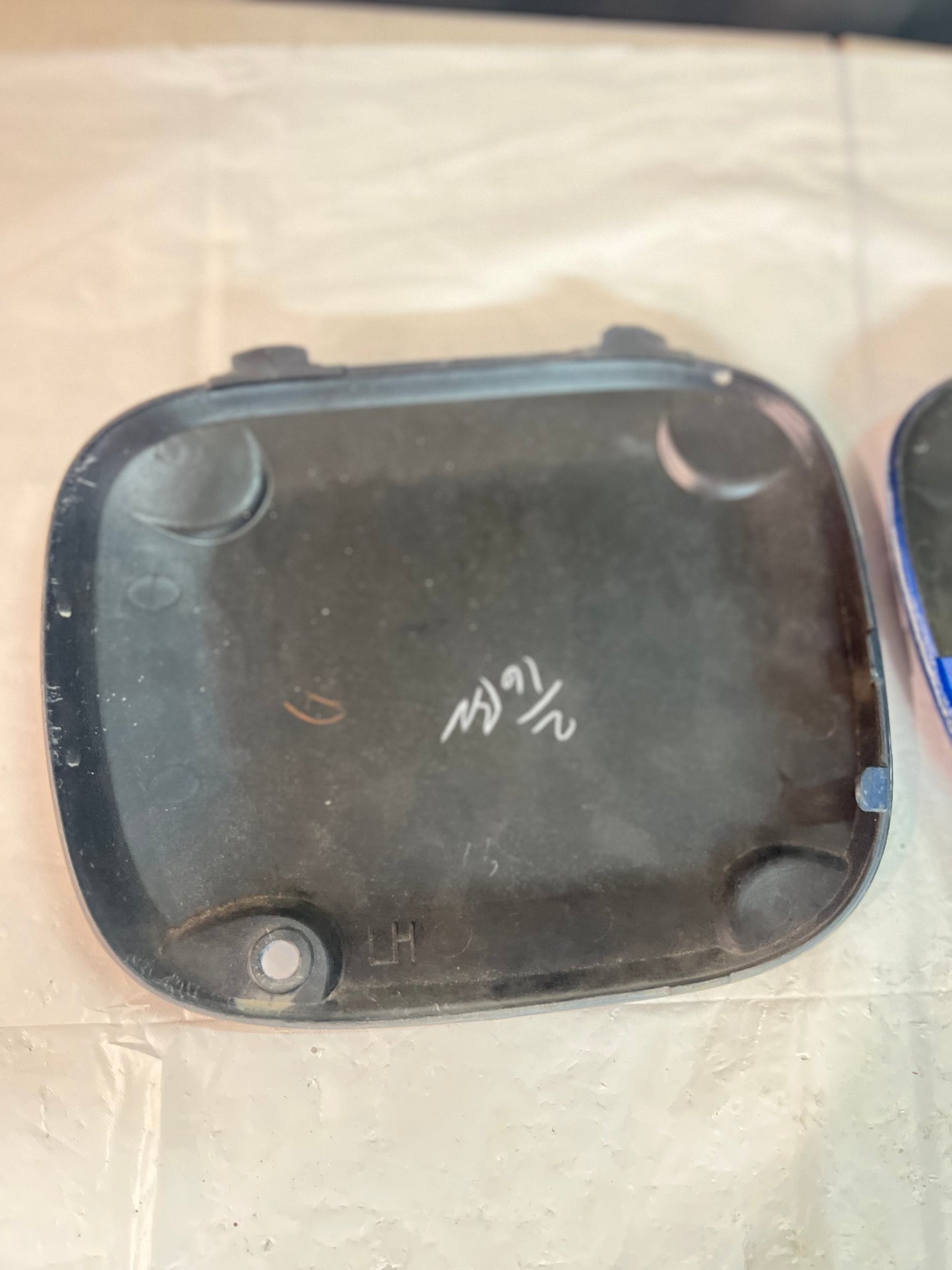 Subaru WRX Sti Bugeye 01-02 Version 7 fog light covers genuine LH & RH (used)