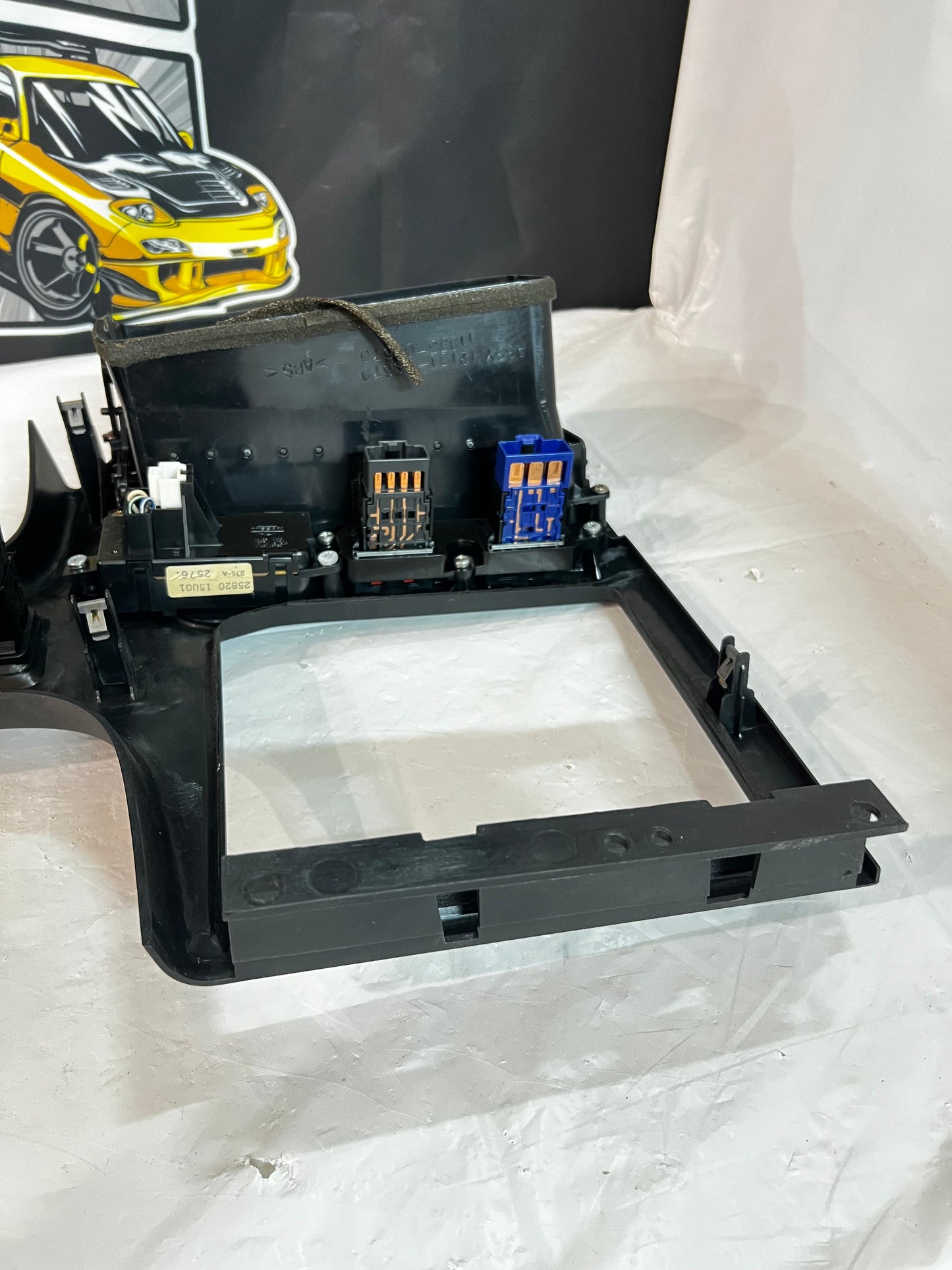NISSAN SKYLINE R33 DASH FASCIA SURROUND.