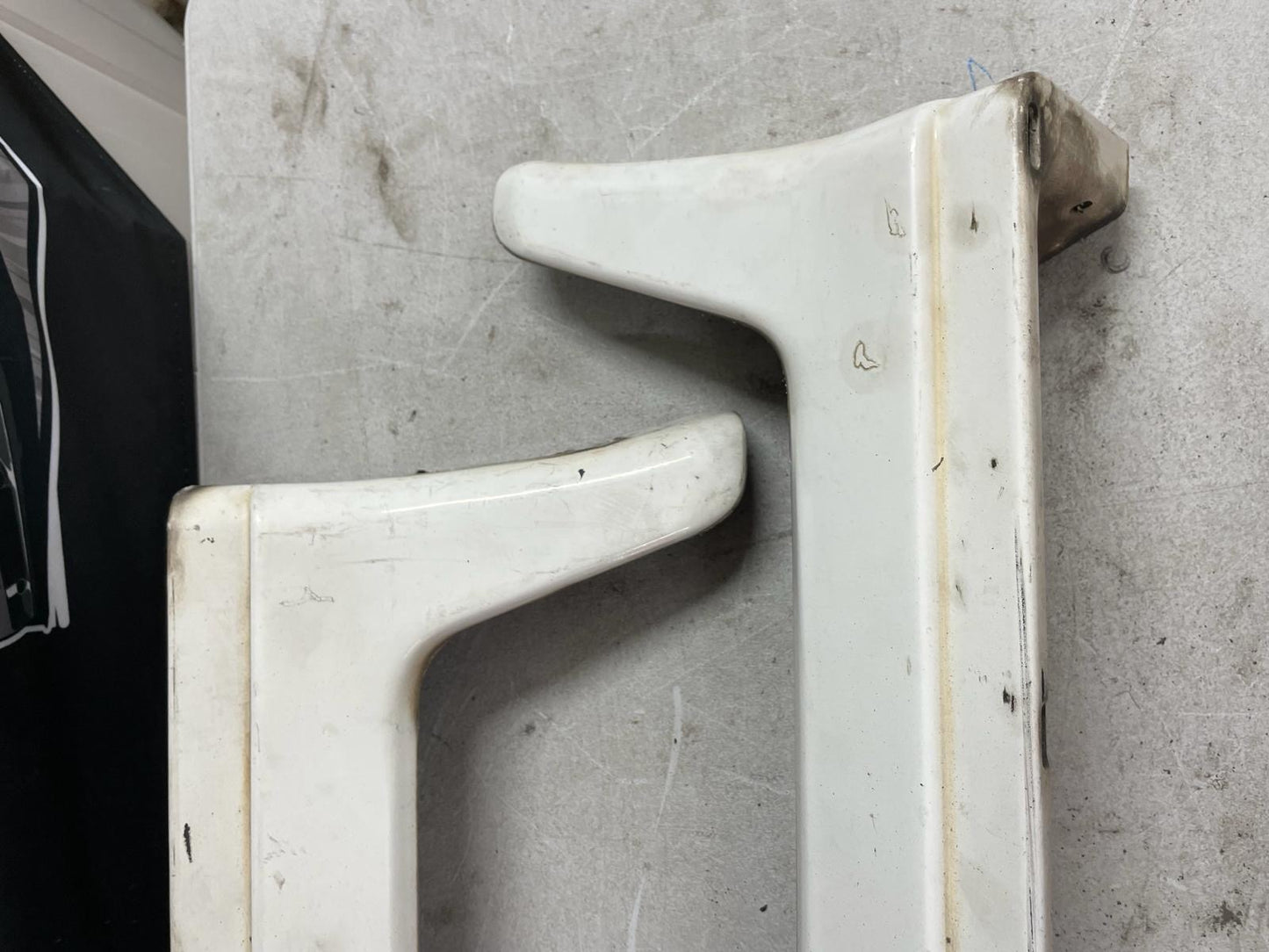 Mitsubishi Lancer Evolution 3 Genuine Side Skirts good condition