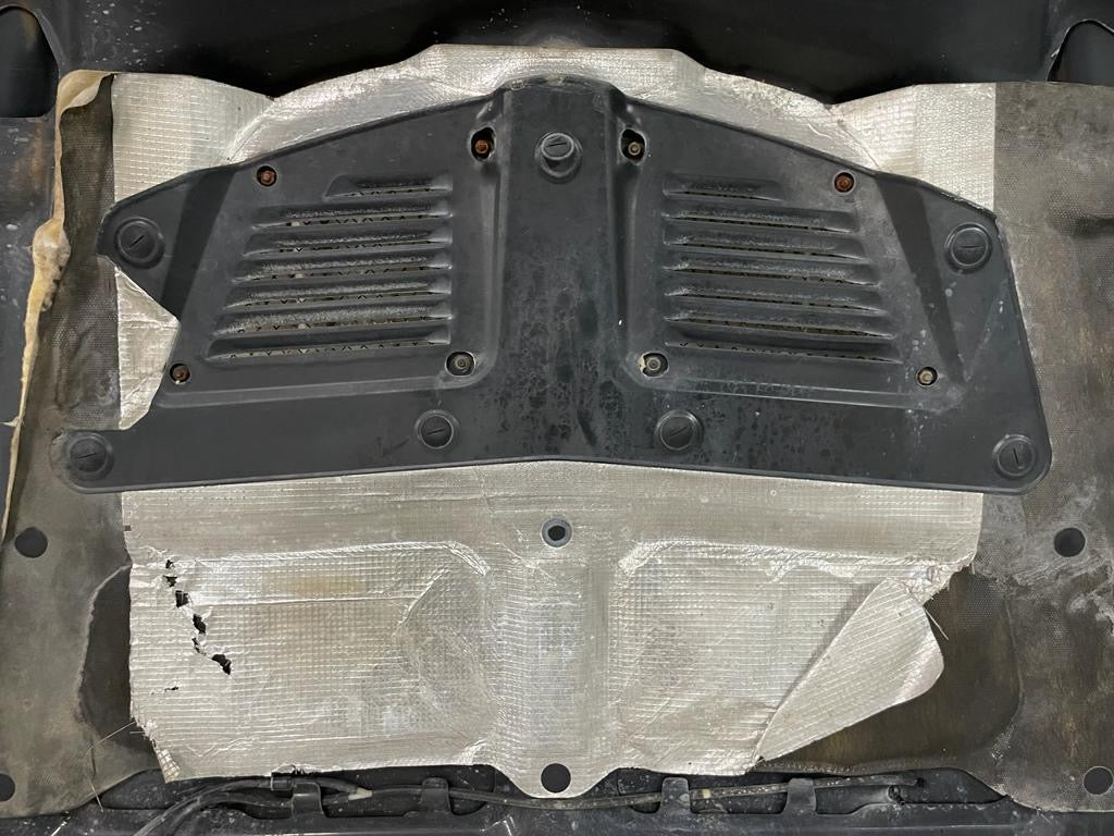 Mitsubishi Lancer Evolution 5/6/6.5 CP9A- TME - Genuine Bonnet- black colour - used condition - (hood pins)