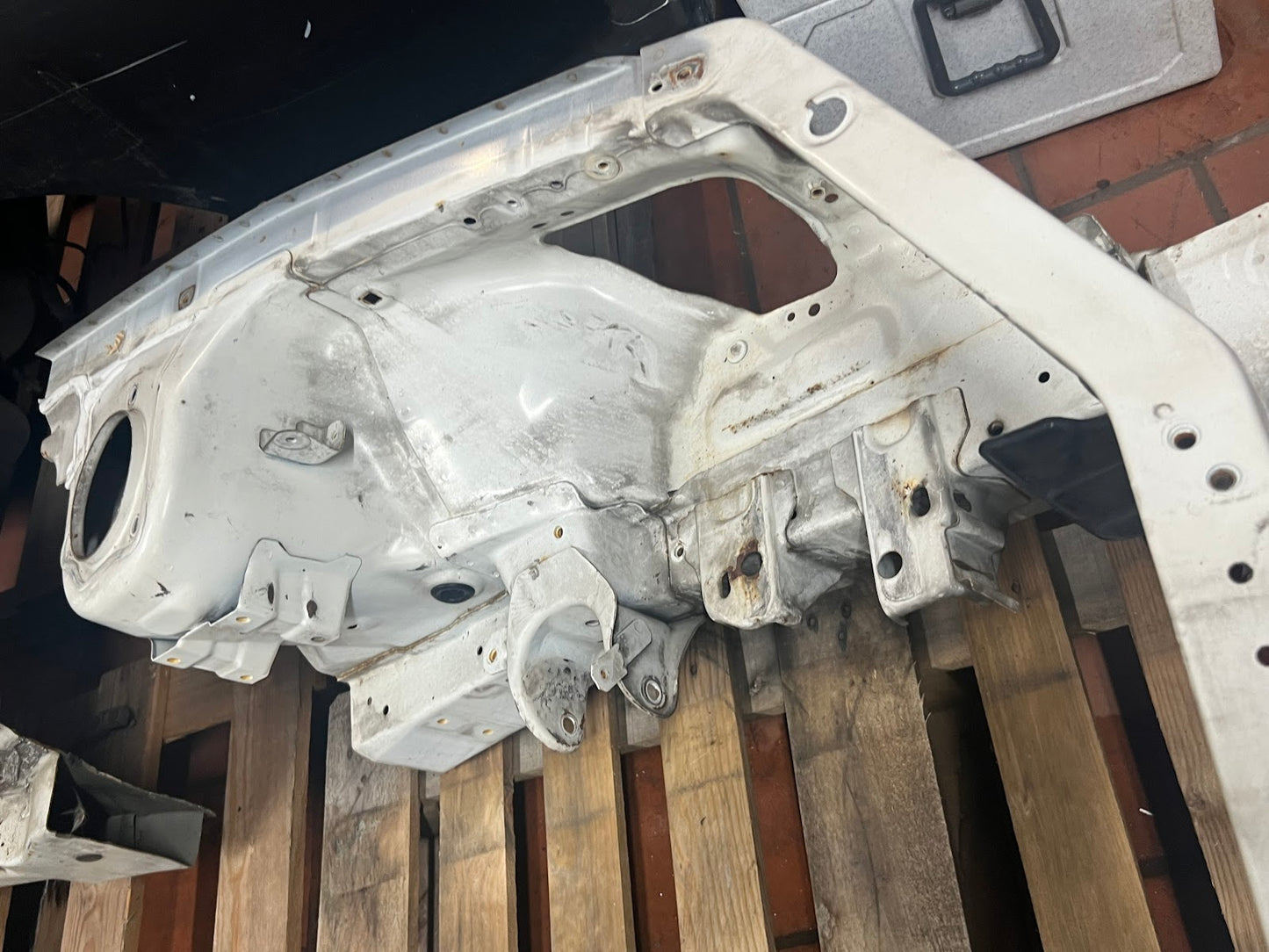 MITSUBISHI LANCER Evolution 7-8-9 front cut (bare) (used)