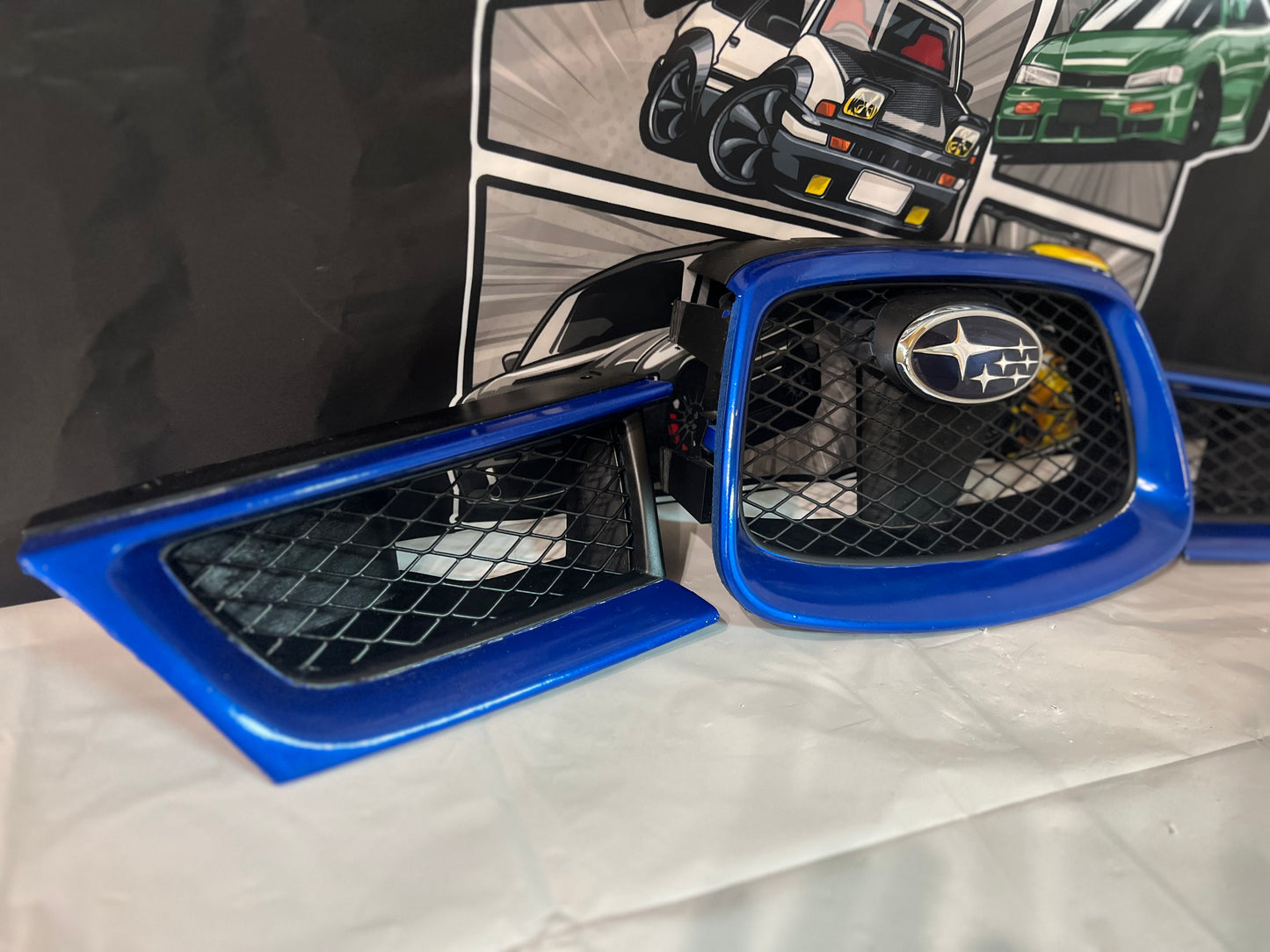 Subaru WRX STi 06-07 Hawkeye grill.           3 Piece set.