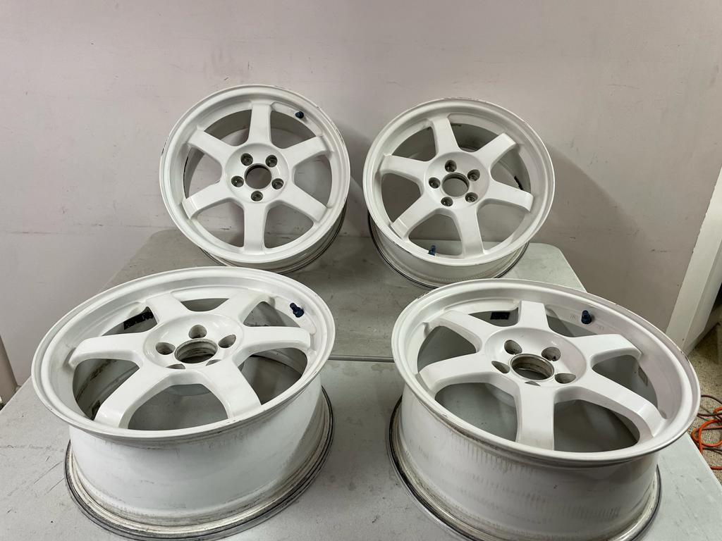 Rays volk te37 16x7 +33 5x100
