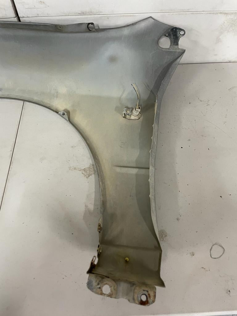 CT9A Evo 7/8/9 Right side Fender Genuine item - grey colour - used good condition - images show condition.