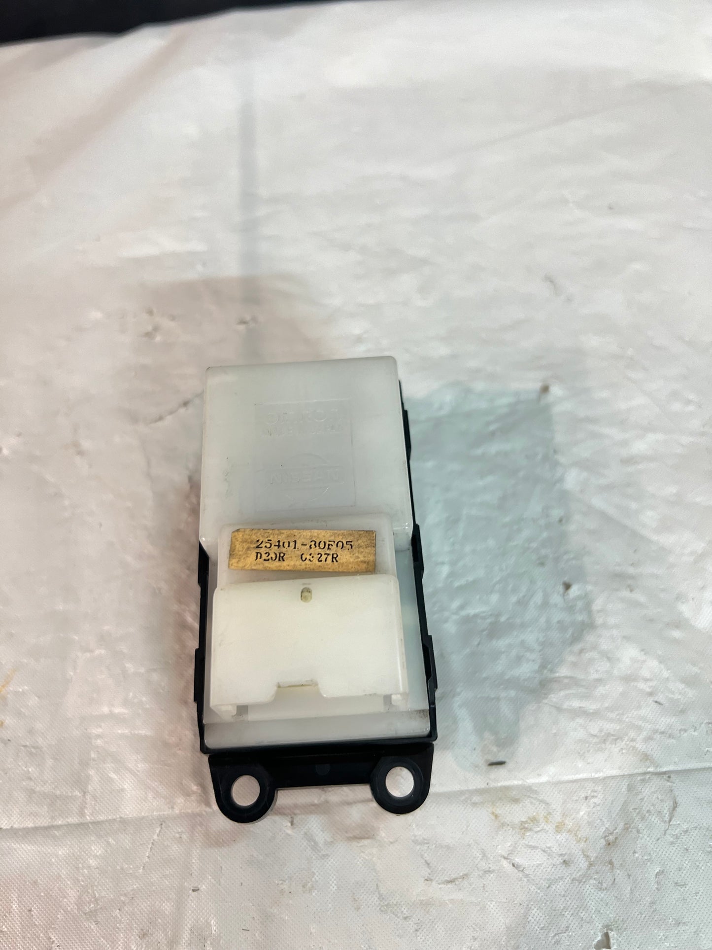 Nissan Silvia S14 200sx drivers side window switch. Used condition.
