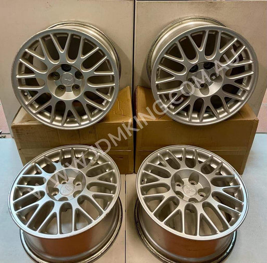 MITSUBISHI LANCER Evolution 7 Genuine OEM wheels with Center caps (used)