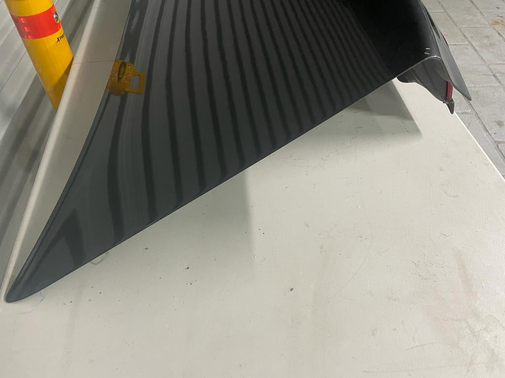 MITSUBISHI LANCER Evolution 1/2/3 GSR boot lid - genuine used item - images show condition - sold as is (reflectors included)