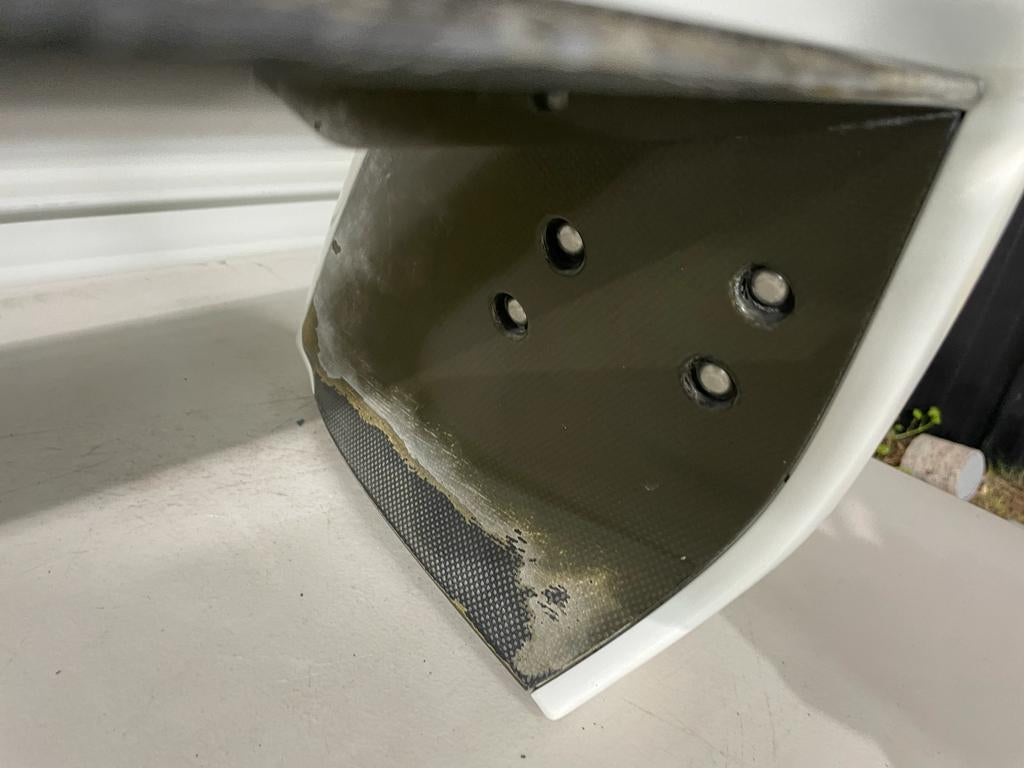 Spoiler with carbon blade and inserts (used)