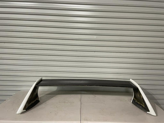 Spoiler with carbon blade and inserts (used)