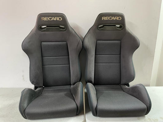 MITSUBISHI LANCER Evolution 3 OEM Seats (no rails) suit all evo/gsr models (SOLD AS IS). (used)