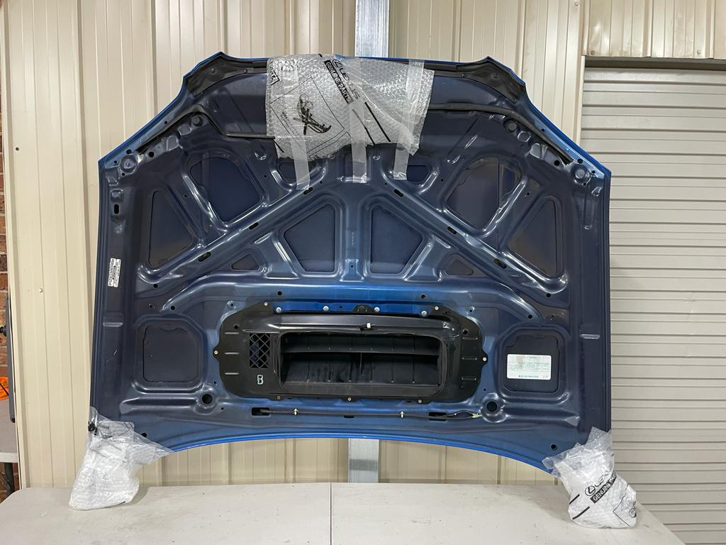 GDB 06/07 Hawkeye still genuine alloy bonnet (used)