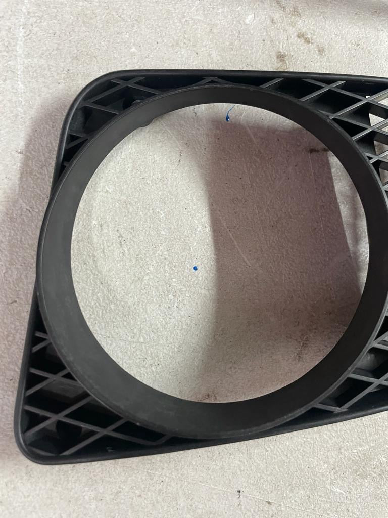 NISSAN SILVIA S15 Aero bar fog light covers - (Genuine plastic)
