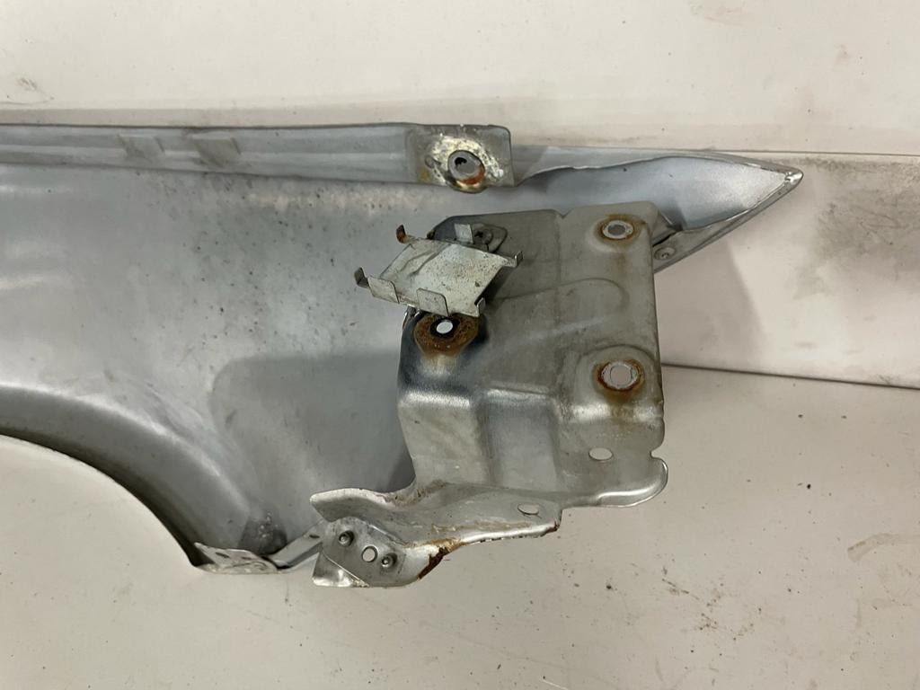 CP9A Evolution 5/6/6.5 Left side Fender Genuine item - Silver colour - used good condition - images show condition