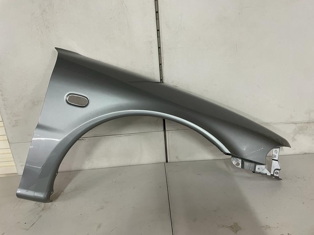 Mitsubishi Lancer Evolution 1/2/3 Cd9a - CE9A Right side Fender Genuine item - grey colour - used good condition.