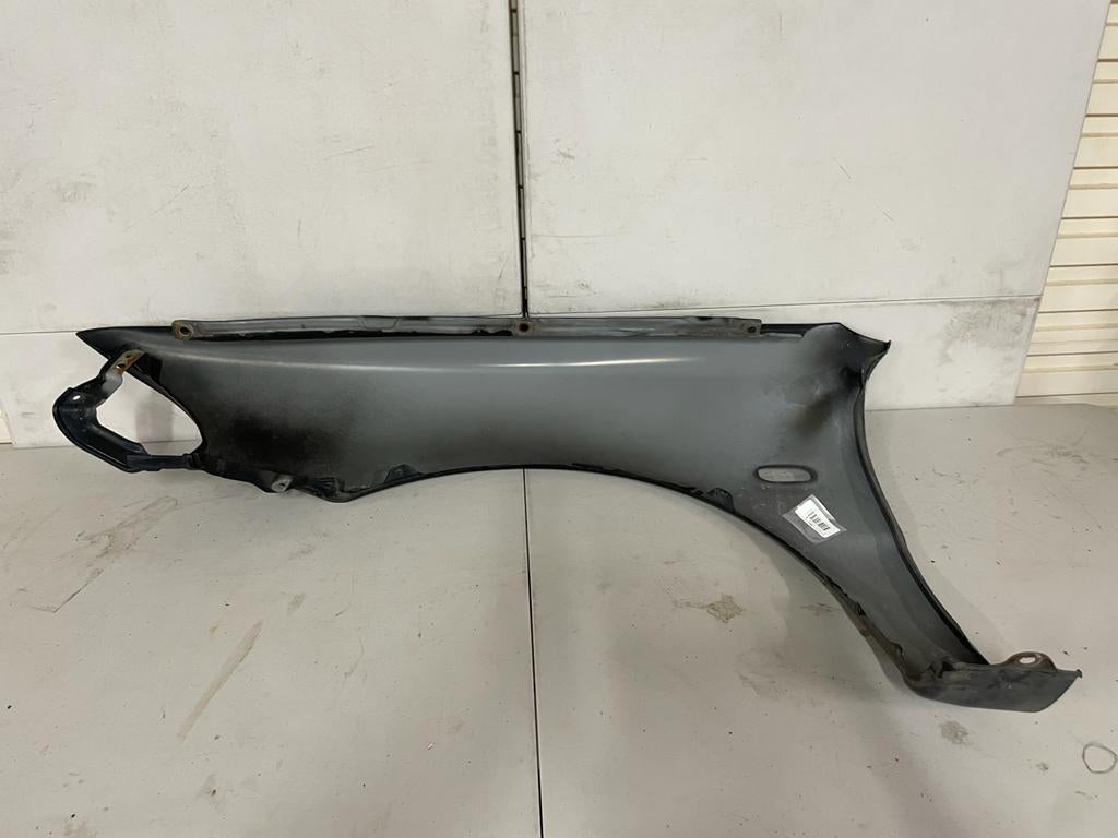CP9A Evolution 5/6/6.5 Right side Fender Genuine item - Black colour - used good condition - images show condition.