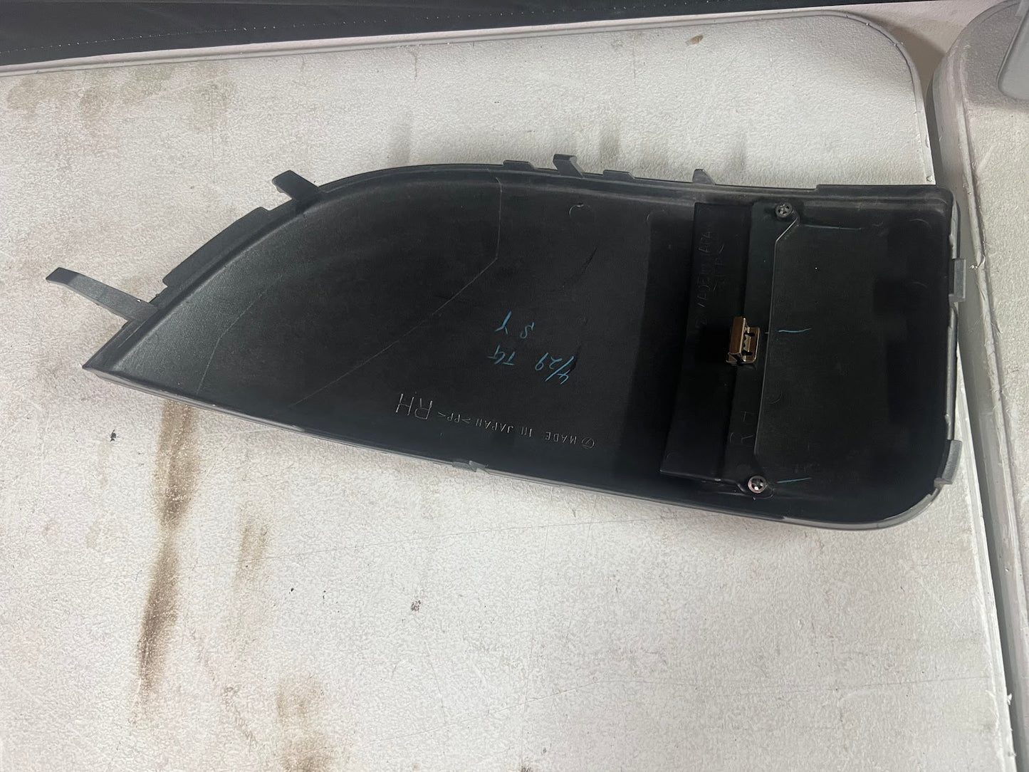 BLOBEYE 2004-2005 STI FOG LIGHT COVERS (USED)