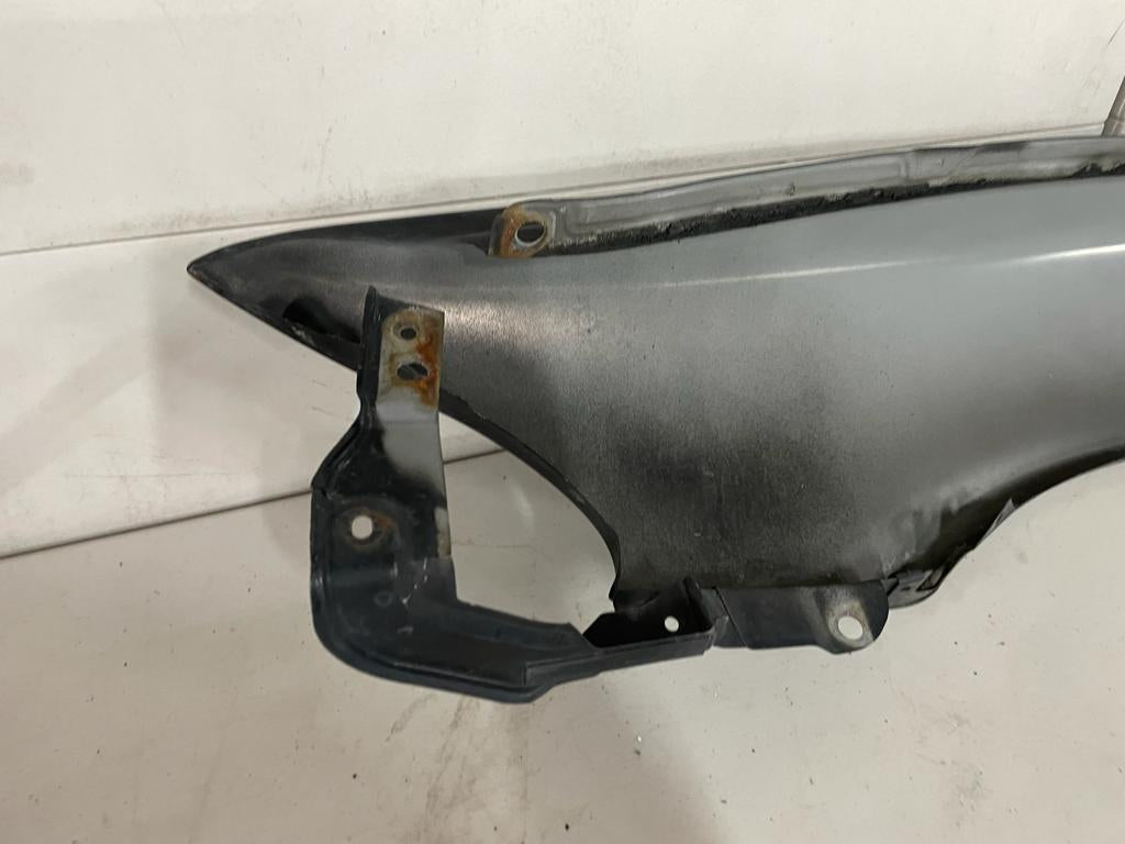 CP9A Evolution 5/6/6.5 Right side Fender Genuine item - Black colour - used good condition - images show condition.