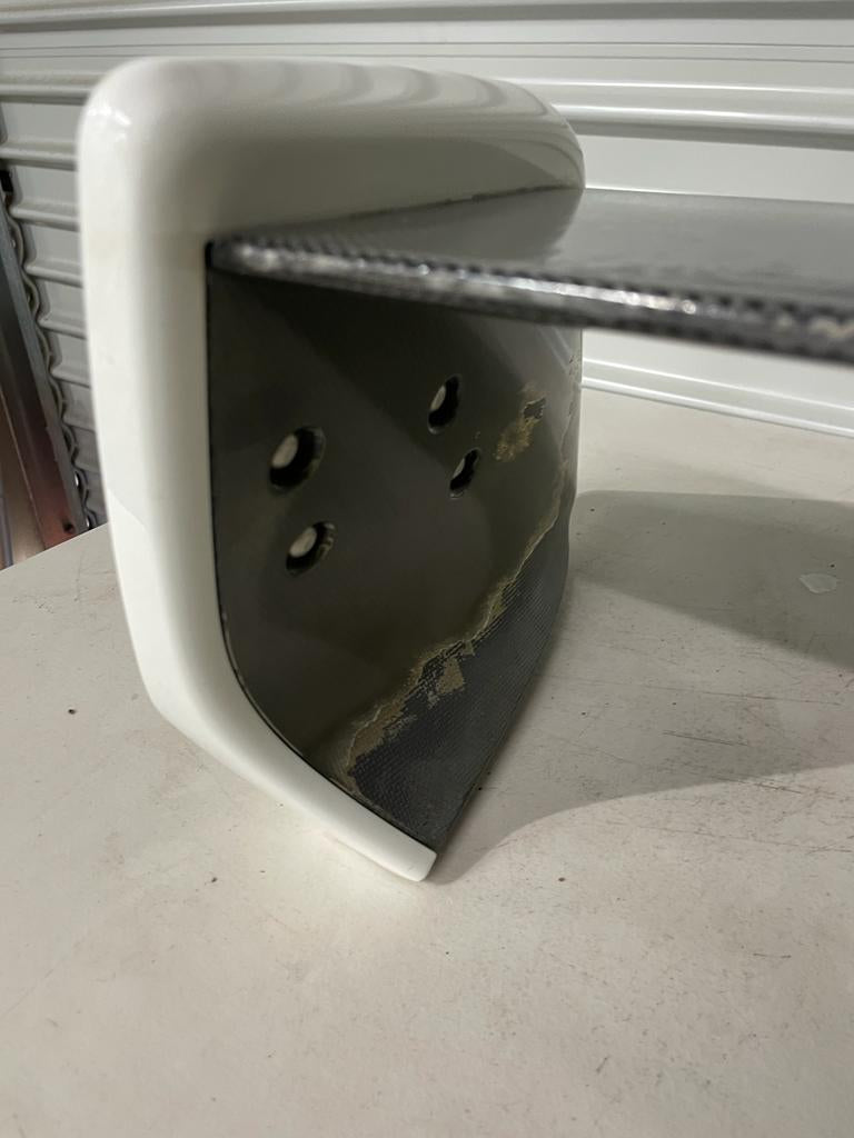Spoiler with carbon blade and inserts (used)