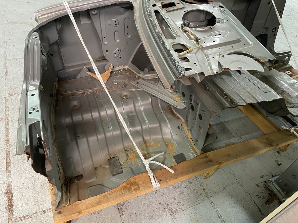 S15 quarter cut - PASSENGER SIDE Complete inner & outer skins with the rail - images show condition - sold as is (used)