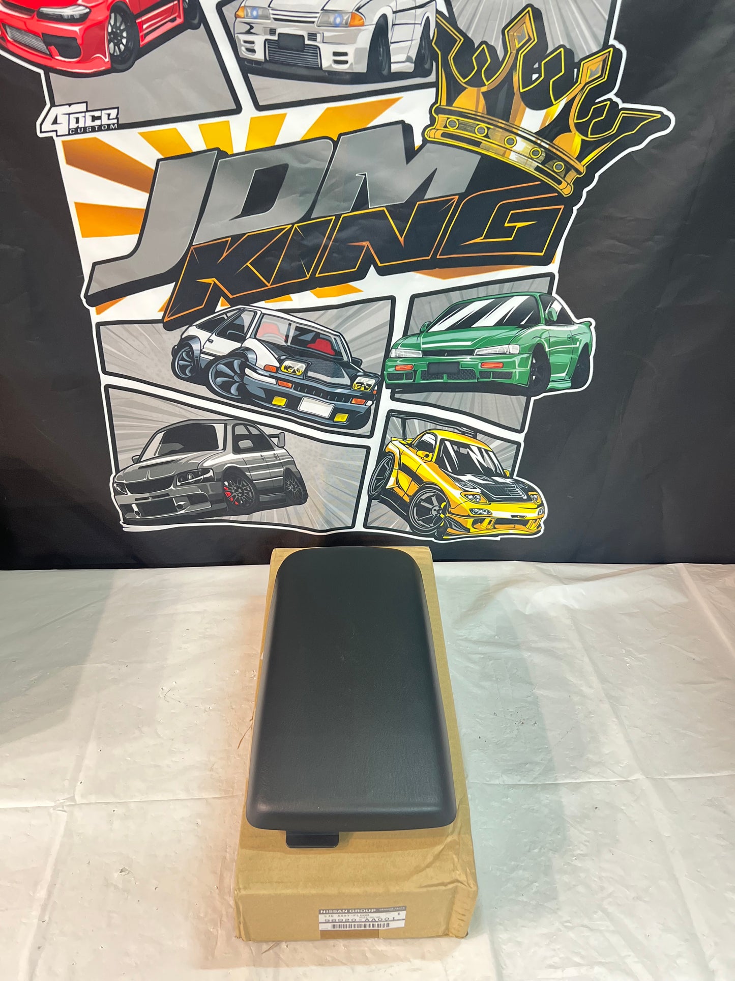 Nissan Skyline GTR N1 BNR34 R34 Console Genuine Lid (Brand New) Discontinued item.