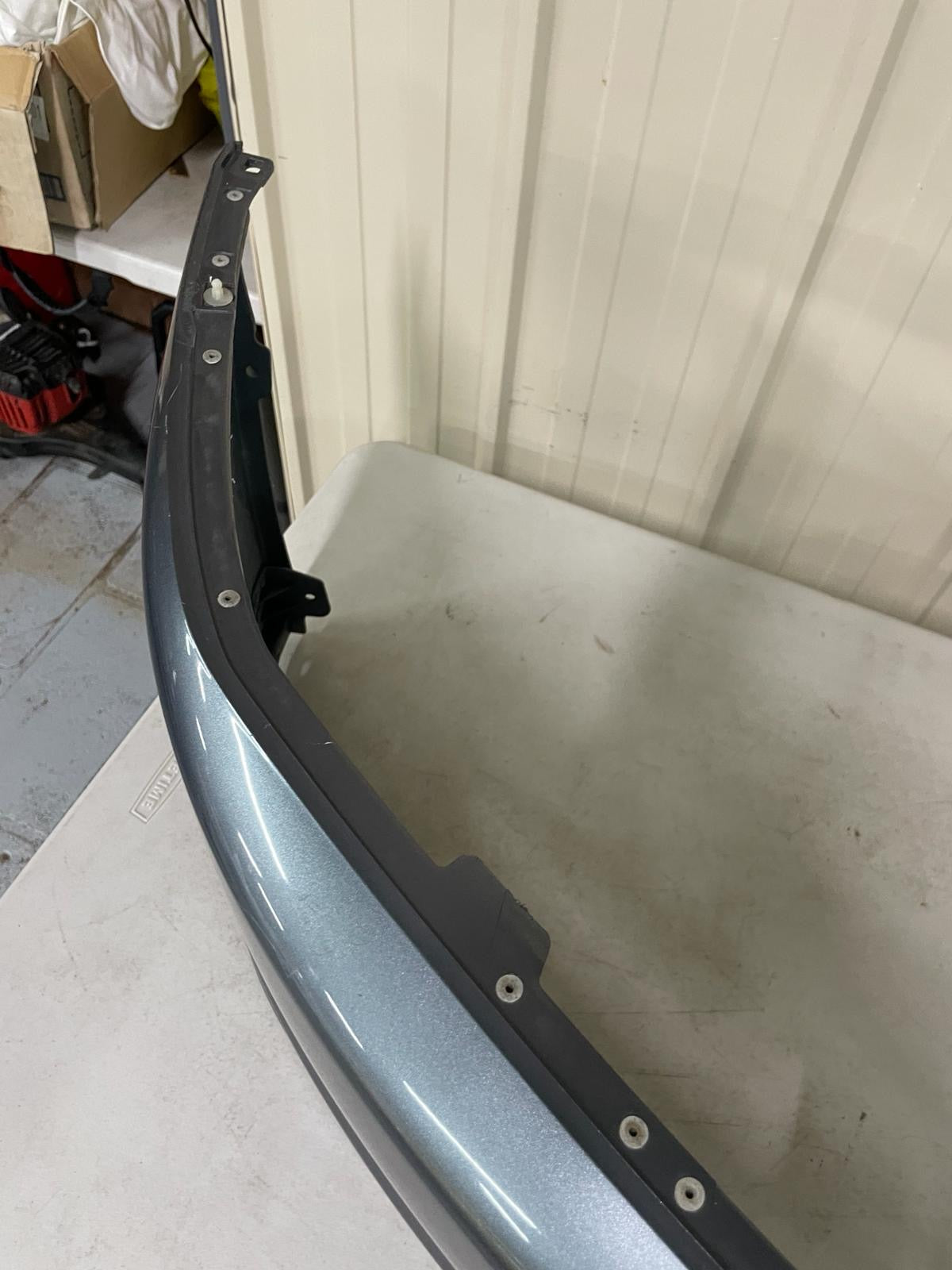 Mitsubishi Lancer Evo 8/8MR Skin Only Front Bar + Badge