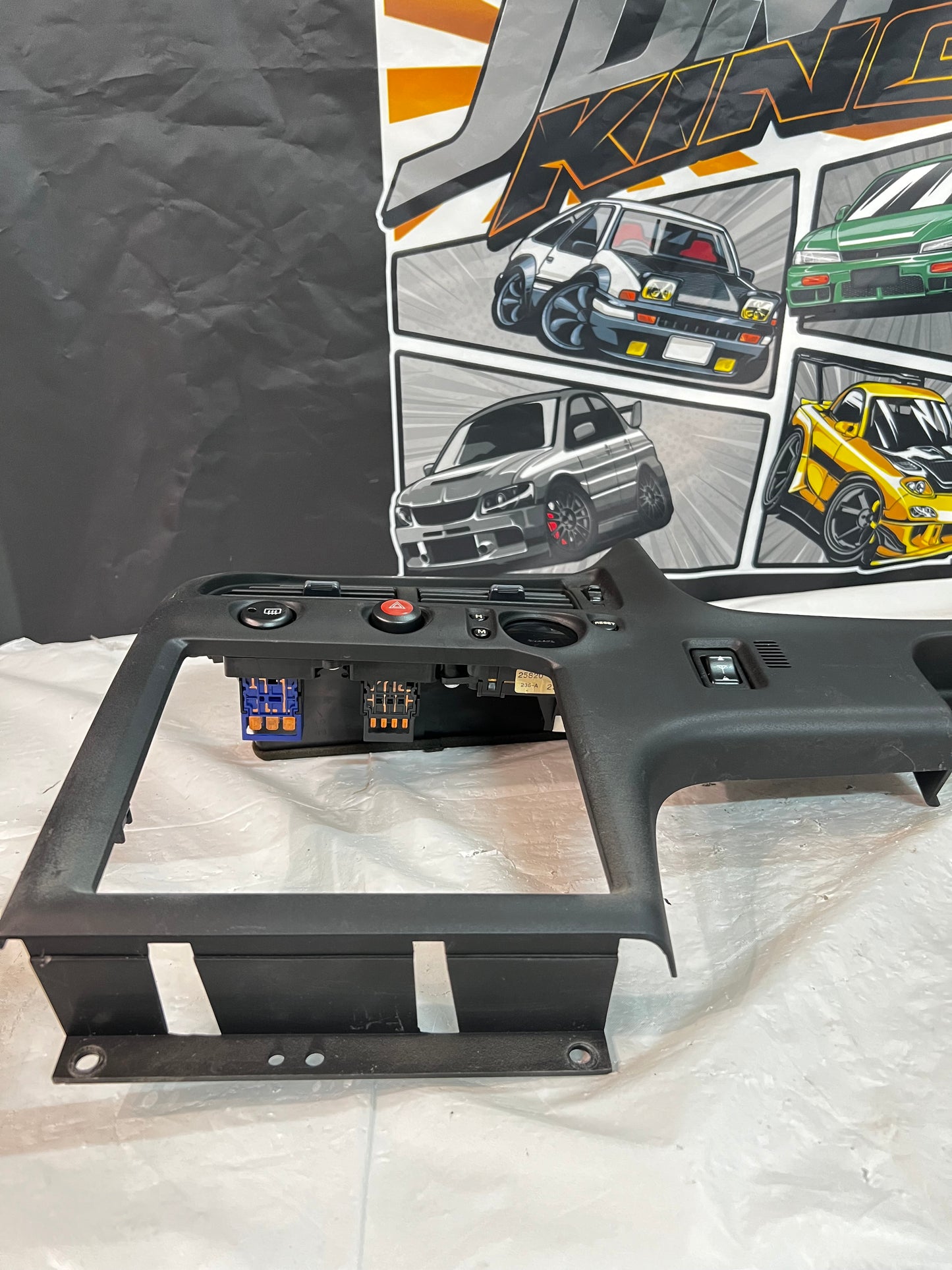 NISSAN SKYLINE R33 DASH FASCIA SURROUND.