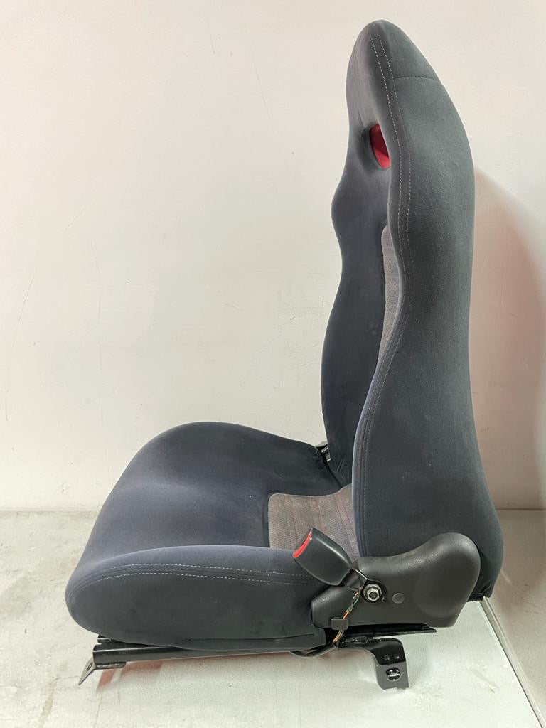 SKYLINE BCNR33 GTR SERIES 3 FRONT SEATS. (RED STITCH)