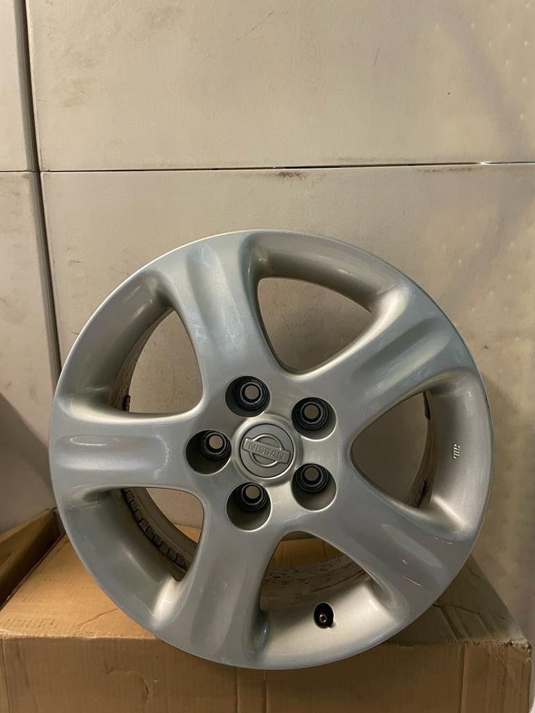 Nissan Silvia S15 oem wheels MINT