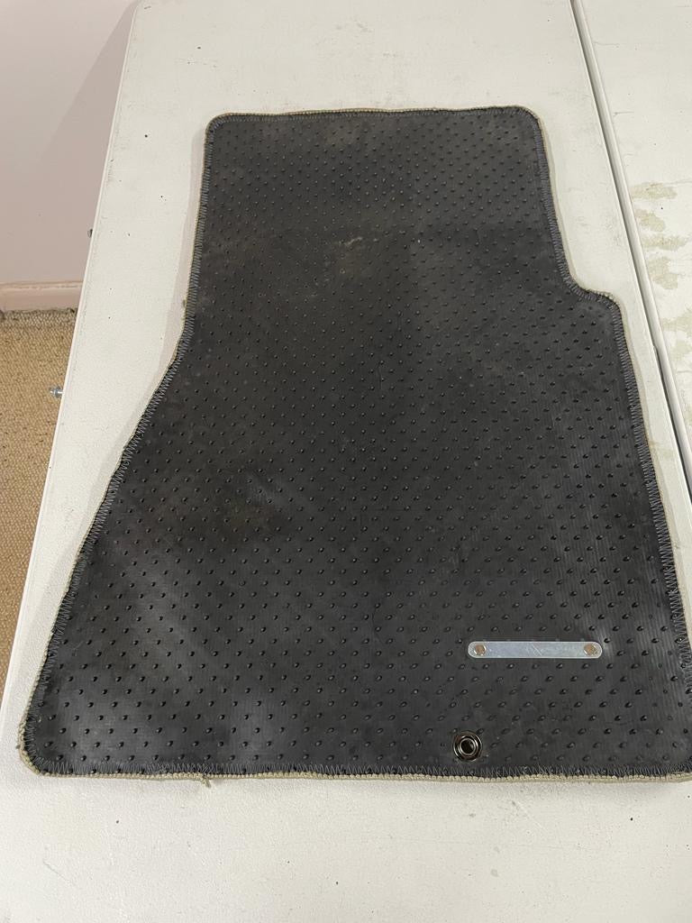Nissan Skyline Bnr32 GTR OEM FLOOR MATS (minor wear/threading)