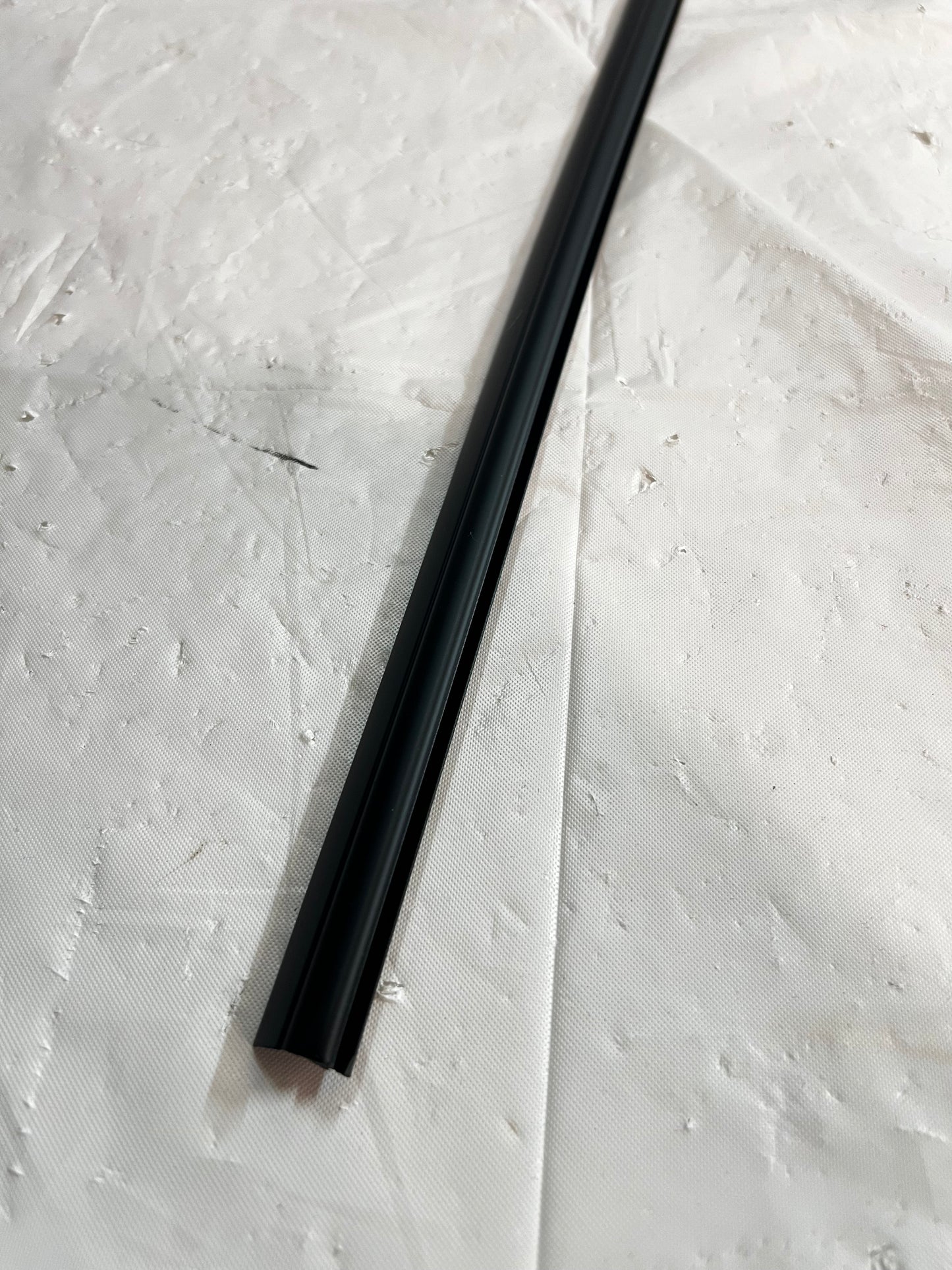 MITSUBISHI LANCER EVOLUTION 7/8/9 CT9A BRAND NEW FRONT TOP WINDSCREEN MOULD MR520285