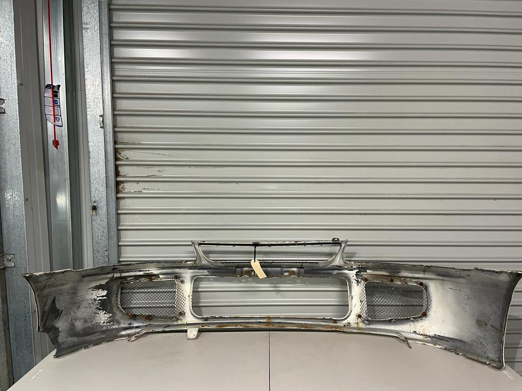 MITSUBISHI LANCER Evolution 3 Front Bar Genuine (damaged)