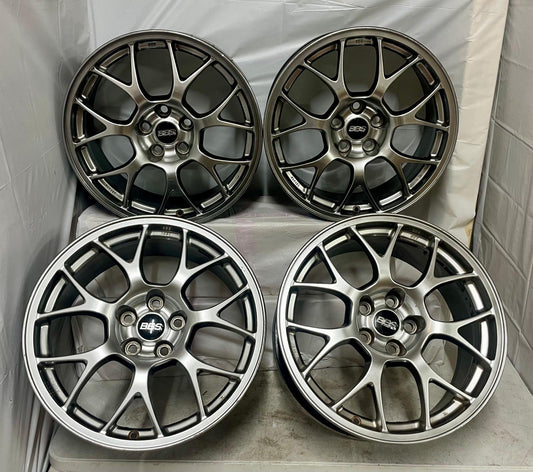 MITSUBISHI LANCER EVOLUTION 10 OEM BBS WHEELS WITH CAPS 18x8.5 (set of 4)