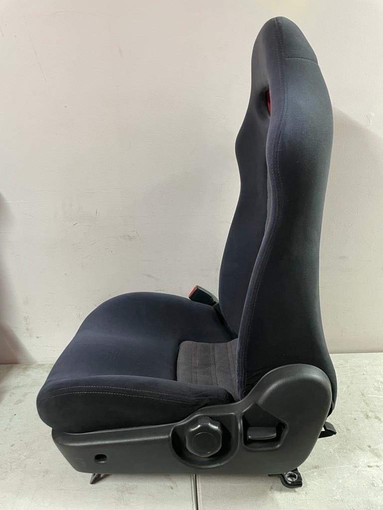 SKYLINE BCNR33 GTR SERIES 3 FRONT SEATS. (RED STITCH)