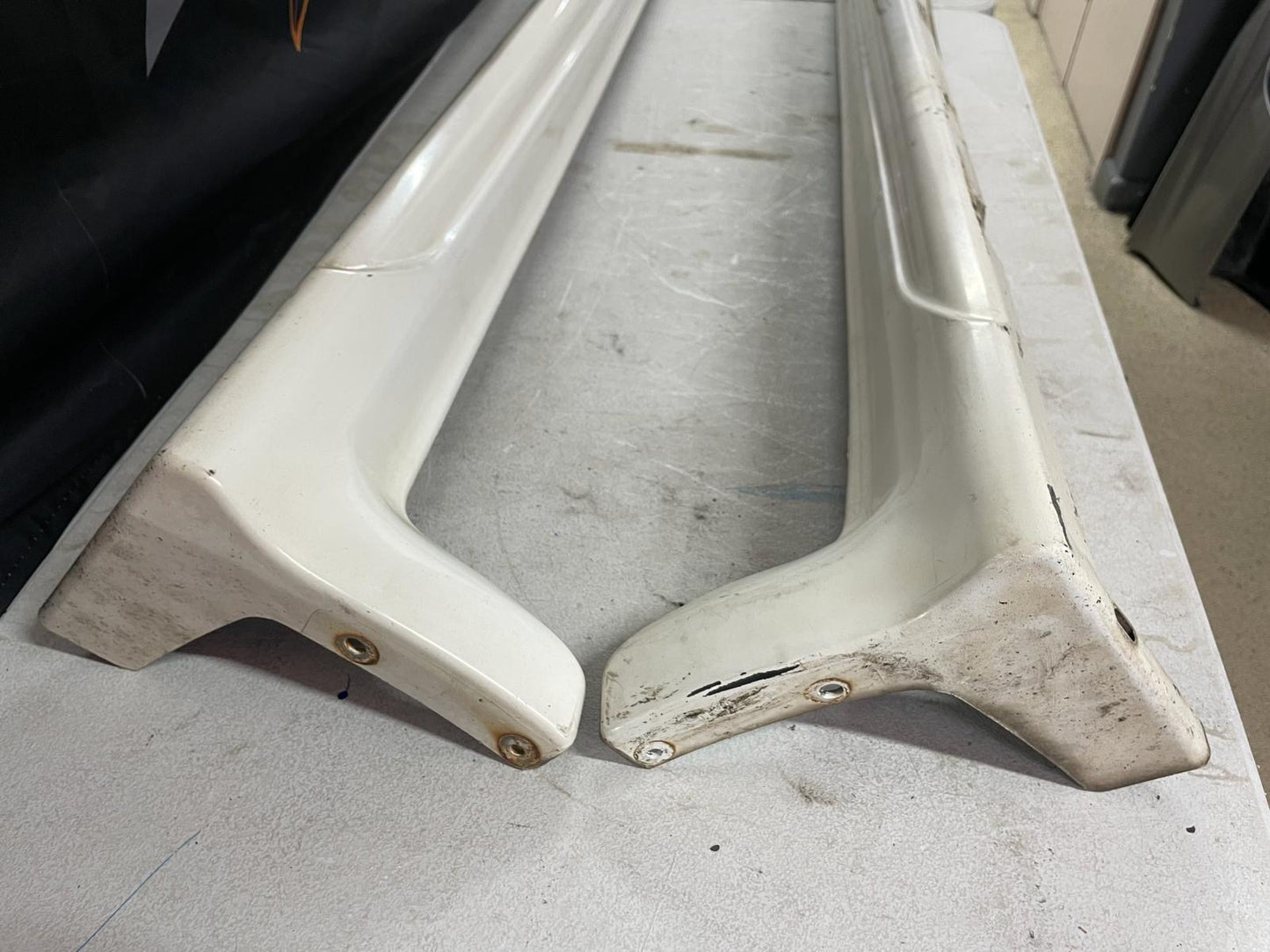Mitsubishi Lancer Evolution 5/6/6.5 Tommi OEM Genuine Side Skirts