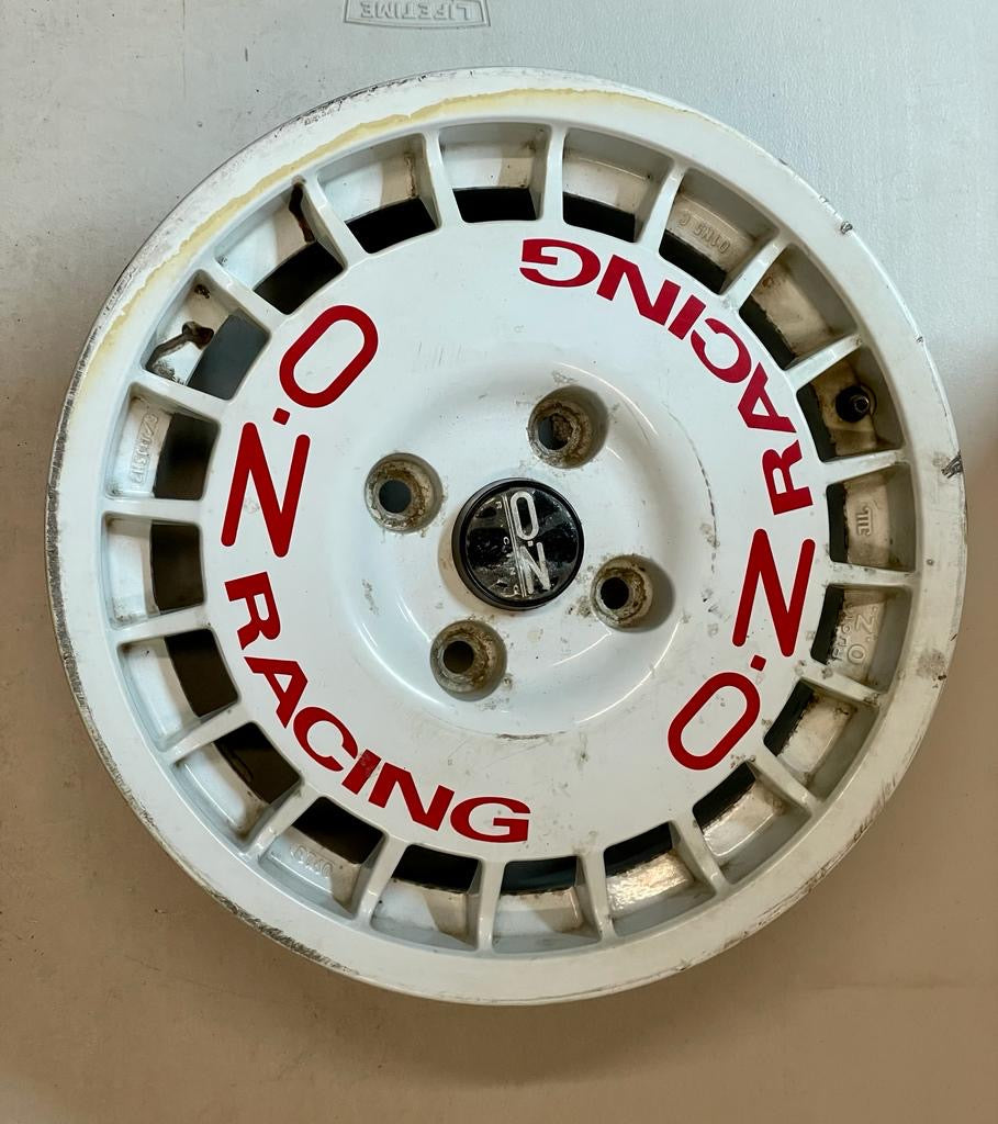 Oz Racing Rally 15x7 +45 (4x114.3)