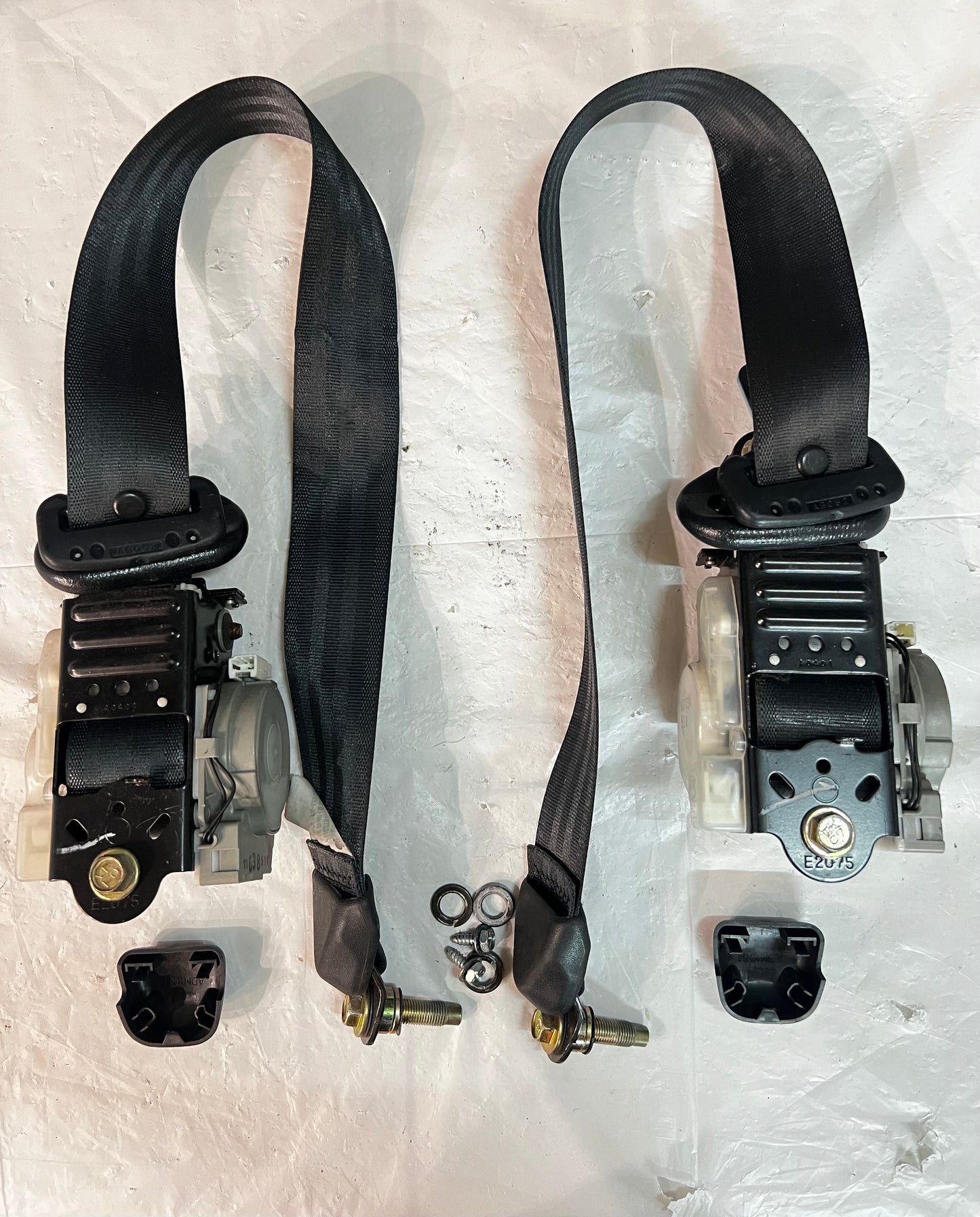 Nissan Silvia S15 200sx Front seat belts (Used)- NO BUCKLE.              Right & Left Side Available.