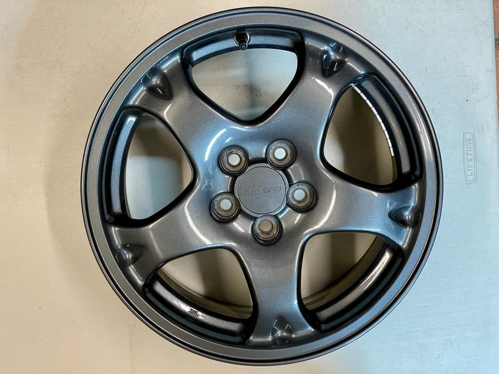 SUBARU GC8 WRX Club Spec inspired professional painted wheels                 16x7 +53 (5x100)