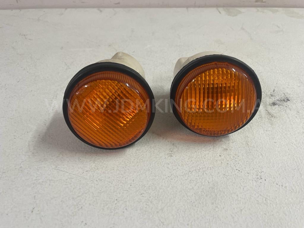 Skyline R33 GTR front bar indicators