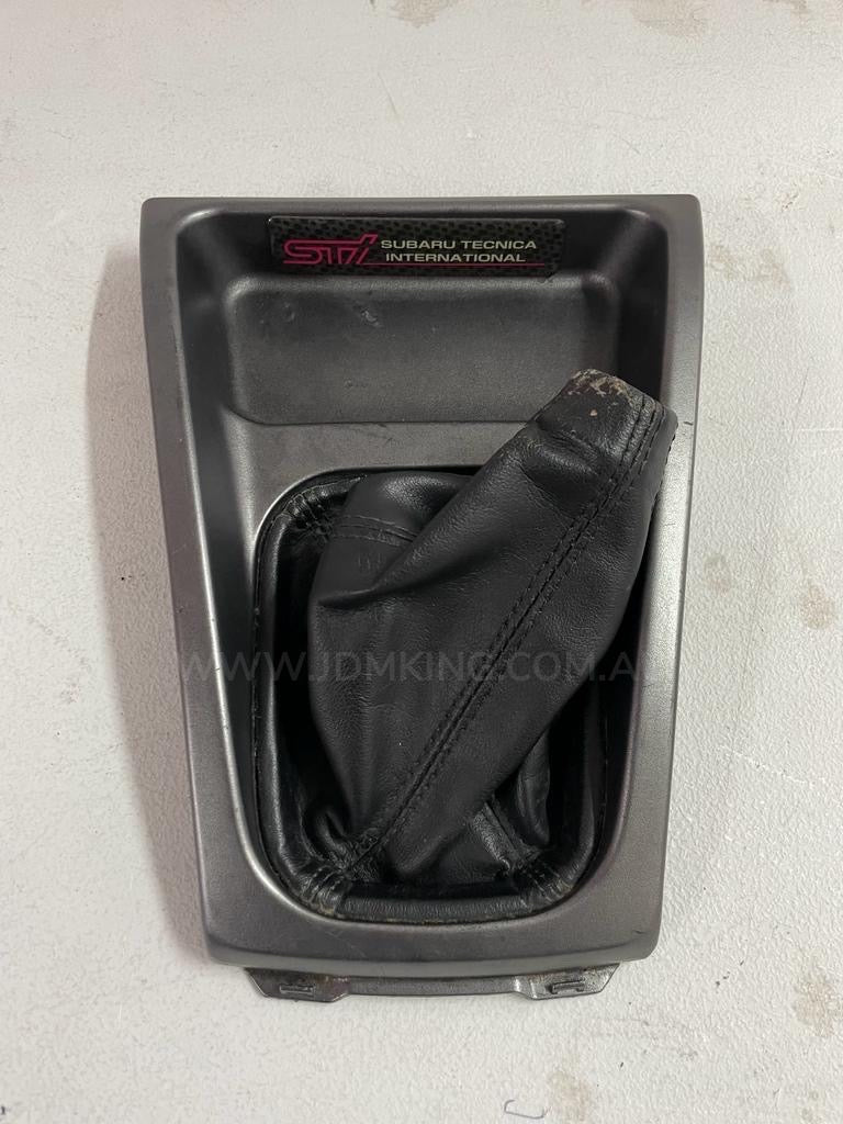 Subaru WRX Gc8 Sti shift console + leather boot