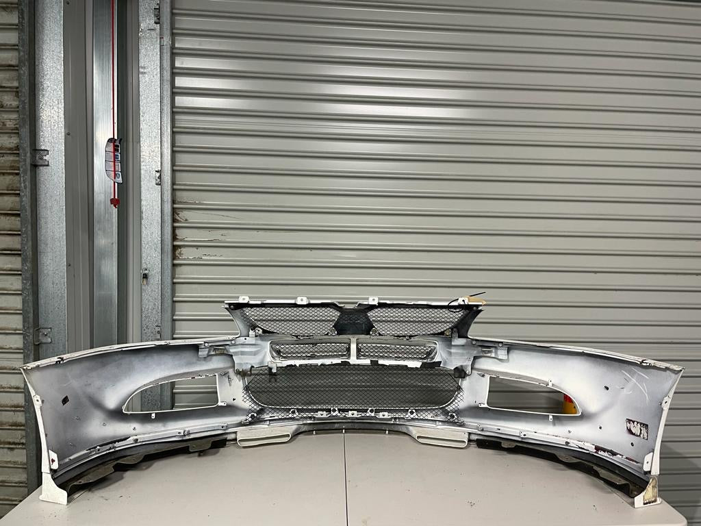 MITSUBISHI LANCER Evolution 8/8MR Genuine Front Bar with Aftermarket fibreglass lip