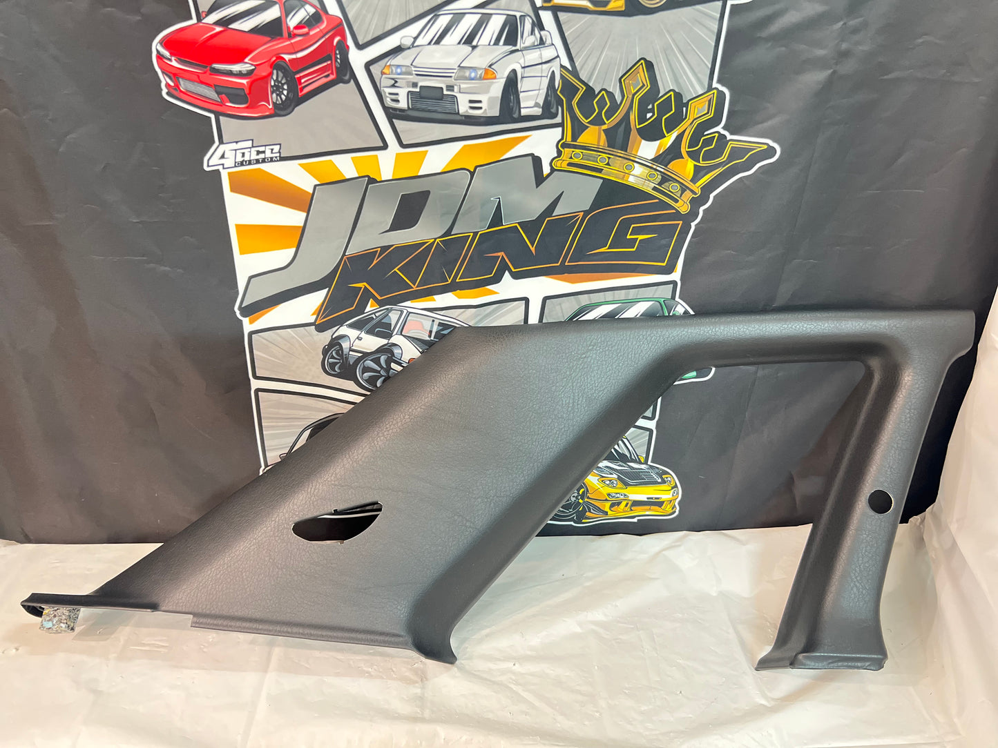 Nissan Skyline Bnr32 Gtr/gtst rear quarter window inner trim (LH)