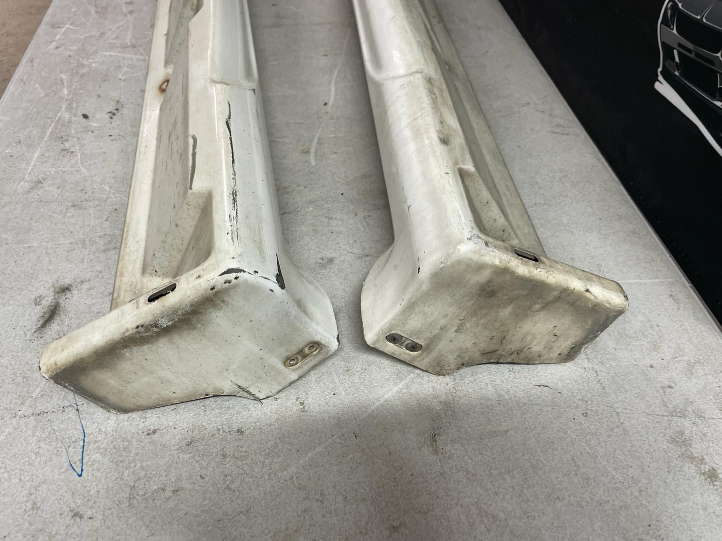 Mitsubishi Lancer Evolution 5/6/6.5 Tommi OEM Genuine Side Skirts
