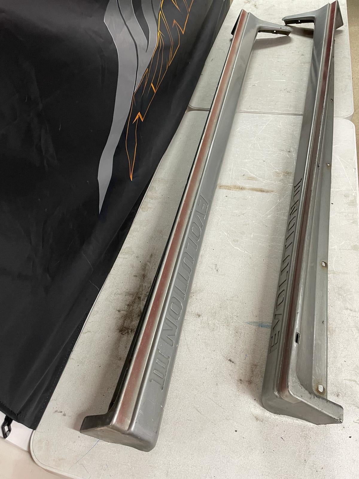 Mitsubishi Lancer Evolution 3 Genuine Side Skirts good condition